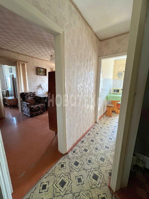 Продам трехкомнатную (3-комн.) квартиру, Чапаева ул, 12, Каневская ст-ца