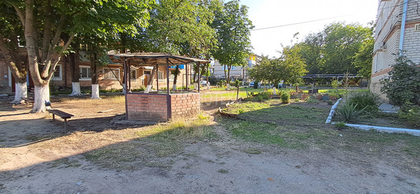 Продам трехкомнатную (3-комн.) квартиру, Чапаева ул, 12, Каневская ст-ца