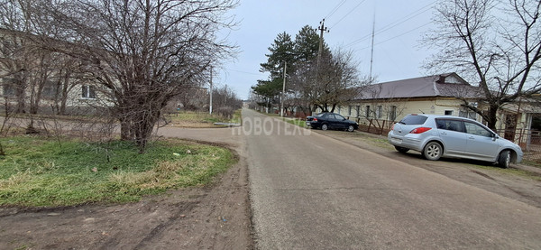 Продам трехкомнатную (3-комн.) квартиру, Чапаева ул, 12, Каневская ст-ца