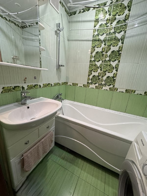 Сдам двухкомнатную (2-комн.) квартиру, Калинина ул, 9а, Ступино г