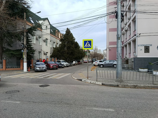 Сдам коммерческое помещение 86,9 м2, Александра Невского ул, 38, Симферополь г