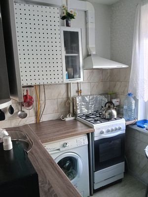 Продам двухкомнатную (2-комн.) квартиру, Рихарда Зорге ул, 8, Казань г