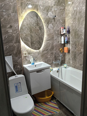 Продам двухкомнатную (2-комн.) квартиру, Рихарда Зорге ул, 8, Казань г