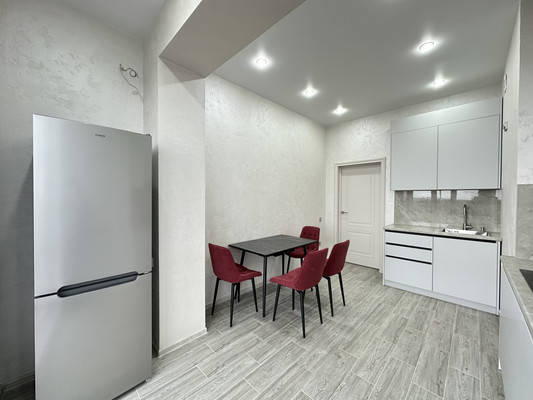 Сдам однокомнатную (1-комн.) квартиру, Солнечная ул, 40, Нальчик г