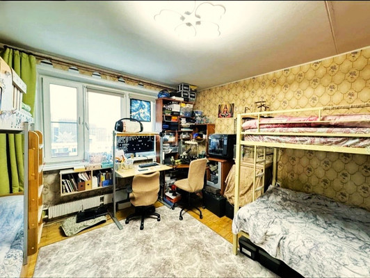 Продам трехкомнатную (3-комн.) квартиру, Черепановых проезд, 72к1, Москва г