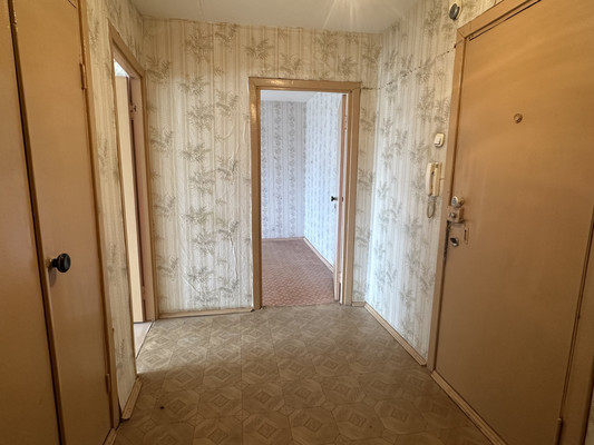 Продам двухкомнатную (2-комн.) квартиру, Болховская ул, 57, Брянск г