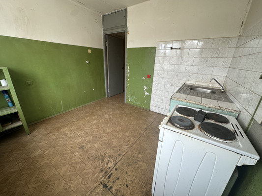 Продам двухкомнатную (2-комн.) квартиру, Болховская ул, 57, Брянск г