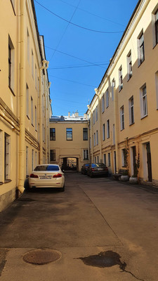 Продам трехкомнатную (3-комн.) квартиру, Галерная ул, 59, Санкт-Петербург г