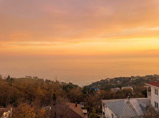 Продам дом, Нагорная ул, Алупка г, 0 км от города