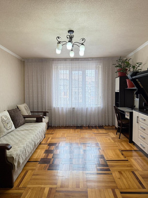 Продам двухкомнатную (2-комн.) квартиру, Т.Идарова ул, 166, Нальчик г