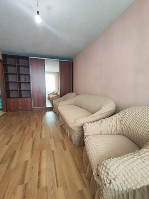 Продам двухкомнатную (2-комн.) квартиру, Малахова ул, 97, Барнаул г