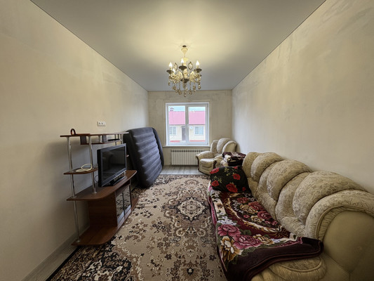 Продам двухкомнатную (2-комн.) квартиру, Ошнокова ул, 42, Нарткала г