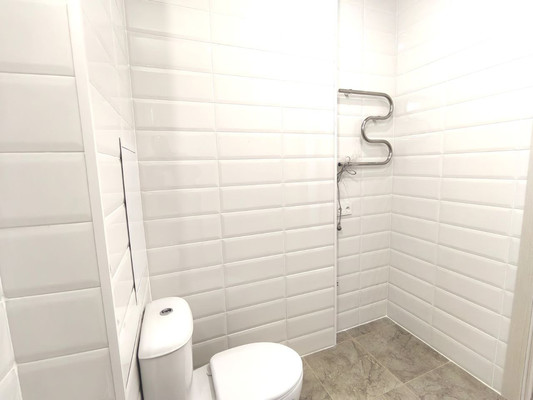 Продам трехкомнатную (3-комн.) квартиру, Надымский проезд, 15, Городище д