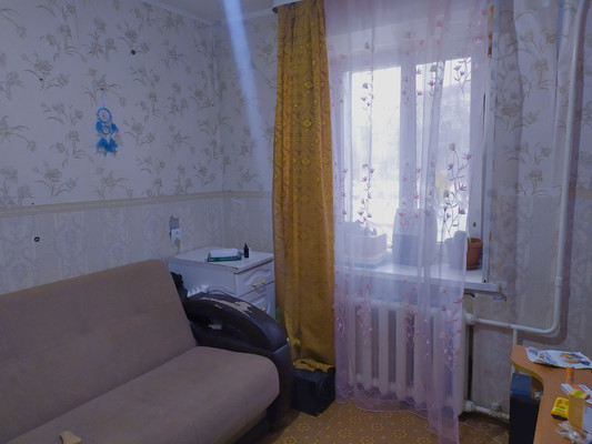 Продам двухкомнатную (2-комн.) квартиру, Деповская ул, 208кб, Ишим г