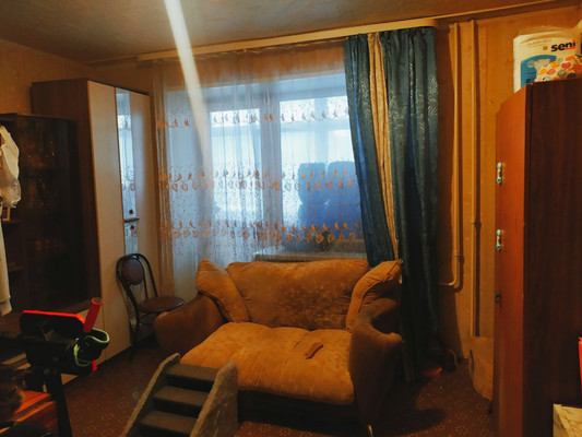 Продам двухкомнатную (2-комн.) квартиру, Деповская ул, 208кб, Ишим г