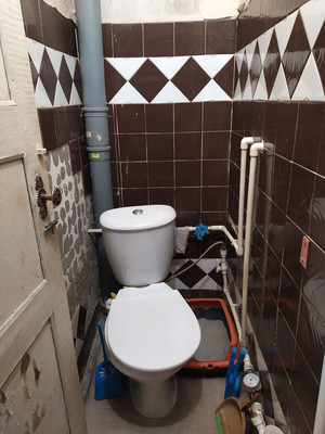 Продам двухкомнатную (2-комн.) квартиру, Деповская ул, 208кб, Ишим г