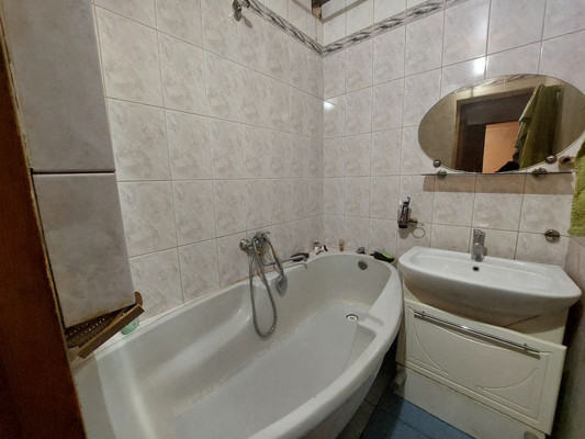 Продам однокомнатную (1-комн.) квартиру, Десантная ул, 10, Раменское г