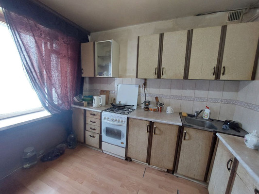 Продам однокомнатную (1-комн.) квартиру, Десантная ул, 10, Раменское г