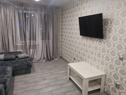 Продам двухкомнатную (2-комн.) квартиру, Ленина пр-кт, 99, Новороссийск г