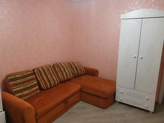 Продам двухкомнатную (2-комн.) квартиру, Ленина пр-кт, 99, Новороссийск г