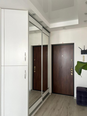 Продам трехкомнатную (3-комн.) квартиру, Пионерская ул, 23А, Новороссийск г