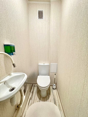 Продам многокомнатную квартиру, Обская ул, 3, Симферополь г