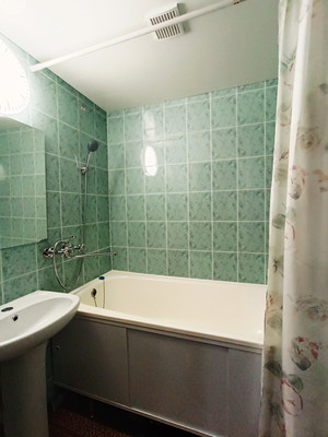 Продам трехкомнатную (3-комн.) квартиру, Кудряшова ул, 106, Иваново г