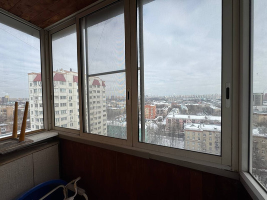 Продам трехкомнатную (3-комн.) квартиру, 3-е почтовое отделение ул, 7, Люберцы г