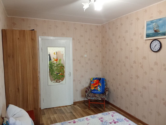 Продам двухкомнатную (2-комн.) квартиру, Победы ул, 8, Партенит пгт