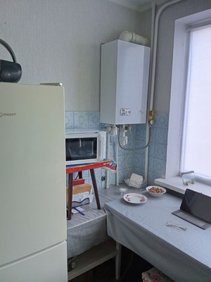 Продам двухкомнатную (2-комн.) квартиру, Победы ул, 8, Партенит пгт