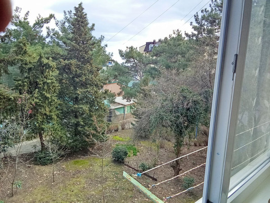 Продам двухкомнатную (2-комн.) квартиру, Победы ул, 8, Партенит пгт