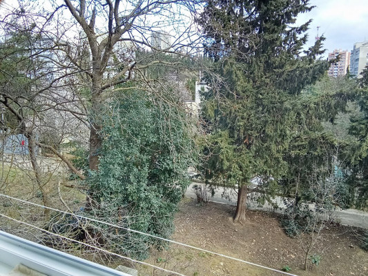 Продам двухкомнатную (2-комн.) квартиру, Победы ул, 8, Партенит пгт