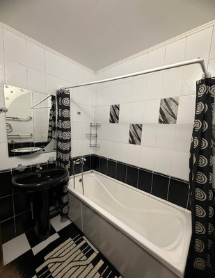 Продам однокомнатную (1-комн.) квартиру, Советская ул, 27, Поляны с