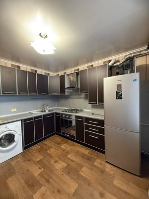 Продам однокомнатную (1-комн.) квартиру, Советская ул, 27, Поляны с