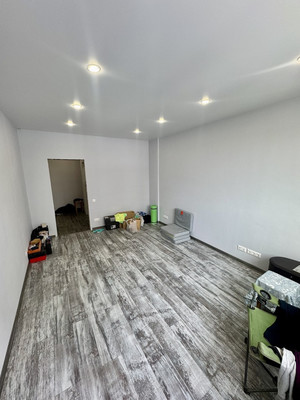 Продам однокомнатную (1-комн.) квартиру, Бородинский б-р, 17к161, Подольск г