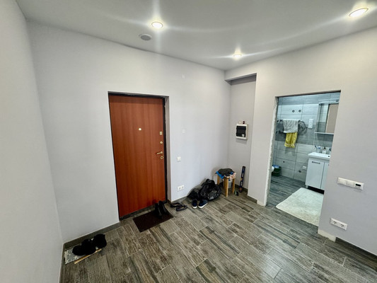 Продам однокомнатную (1-комн.) квартиру, Бородинский б-р, 17к161, Подольск г