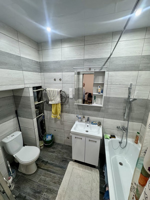 Продам однокомнатную (1-комн.) квартиру, Бородинский б-р, 17к161, Подольск г