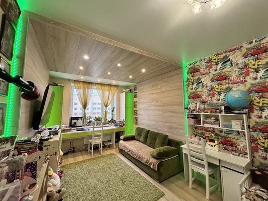 Продам двухкомнатную (2-комн.) квартиру, Крымская ул, 12, Раменское г