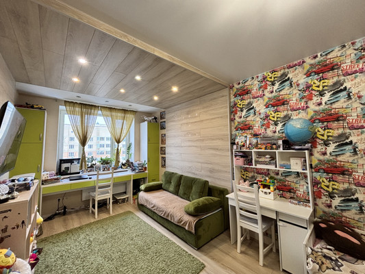 Продам двухкомнатную (2-комн.) квартиру, Крымская ул, 12, Раменское г