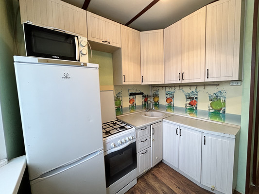 Продам однокомнатную (1-комн.) квартиру, Коммунистическая ул, 6, Раменское г