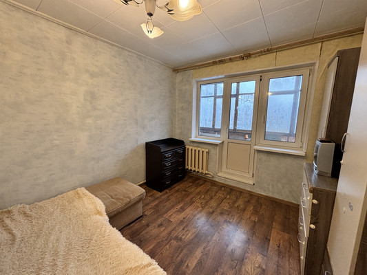 Продам однокомнатную (1-комн.) квартиру, Коммунистическая ул, 6, Раменское г