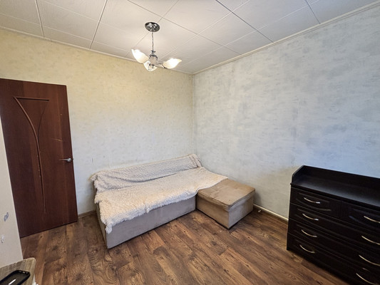 Продам однокомнатную (1-комн.) квартиру, Коммунистическая ул, 6, Раменское г