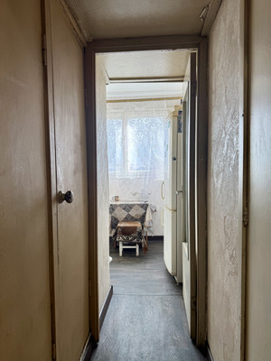 Продам комнату в 2-комн. квартире, Лётчика Пилютова ул, 23, Санкт-Петербург г