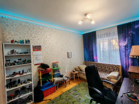 Продам двухкомнатную (2-комн.) квартиру, 6-й пер, 205, Майкоп г