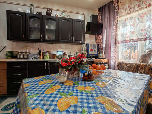 Продам двухкомнатную (2-комн.) квартиру, 6-й пер, 205, Майкоп г