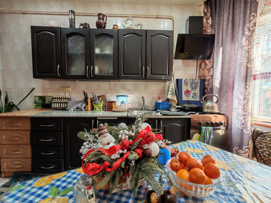 Продам двухкомнатную (2-комн.) квартиру, 6-й пер, 205, Майкоп г