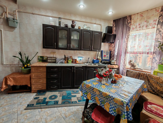 Продам двухкомнатную (2-комн.) квартиру, 6-й пер, 205, Майкоп г