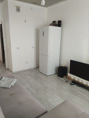 Продам однокомнатную (1-комн.) квартиру, Воронцовский б-р, 21к3, Мурино п