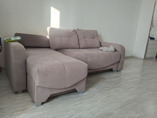 Продам однокомнатную (1-комн.) квартиру, Воронцовский б-р, 21к3, Мурино п