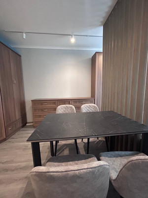 Продам трехкомнатную (3-комн.) квартиру, Веерная ул, 3к5, Москва г